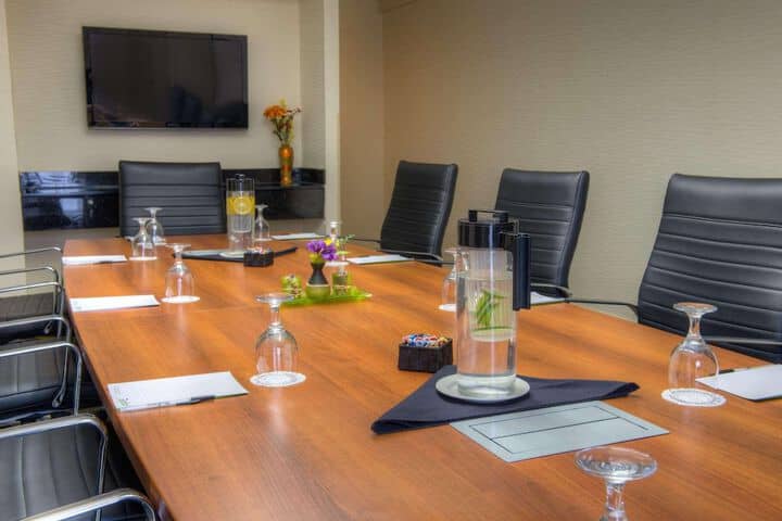Meeting facility